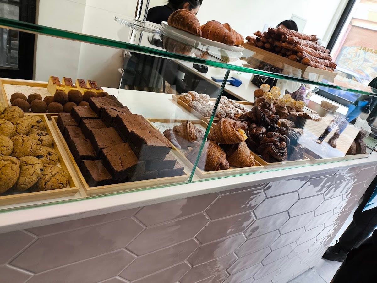 Panba - Pastelería y panadería de autor en Valparaíso, cercano a puerto.