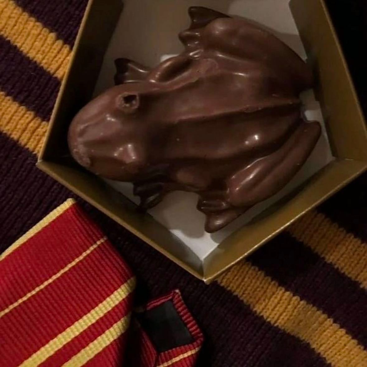 Harry Potter and the Philosopher's Stone - Chris Columbus · 2001