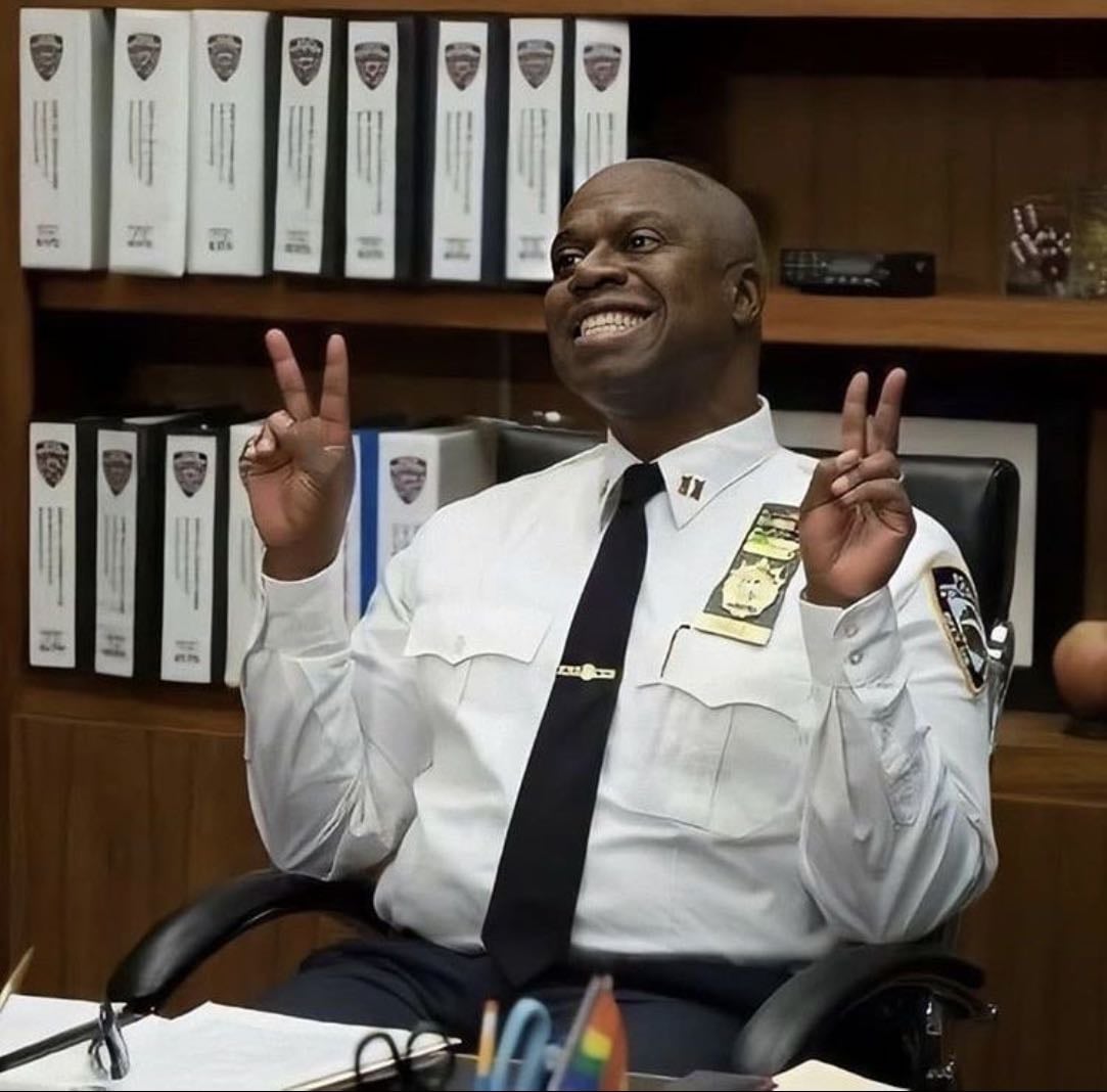 raymond holt - b99