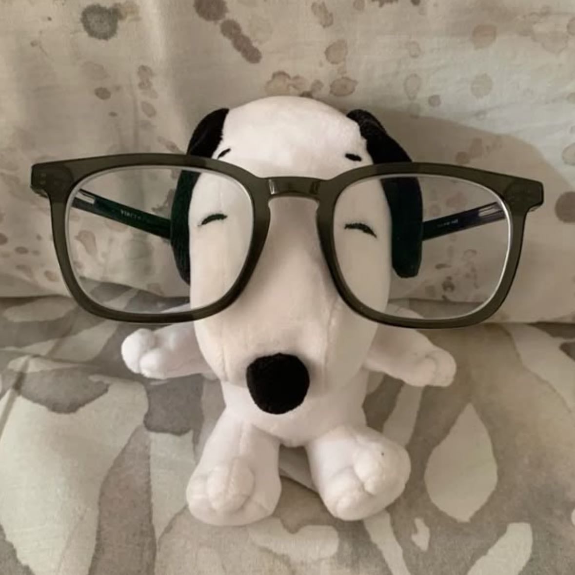 glasses - i have really bad eyesight and i always have, but iβve come to love my glasses i like to think they makes my eyes stand out more