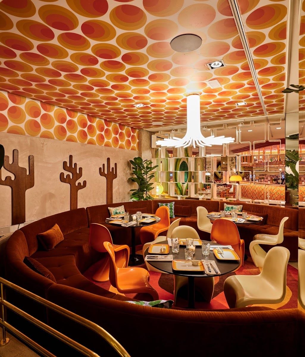 Le Club Sushita