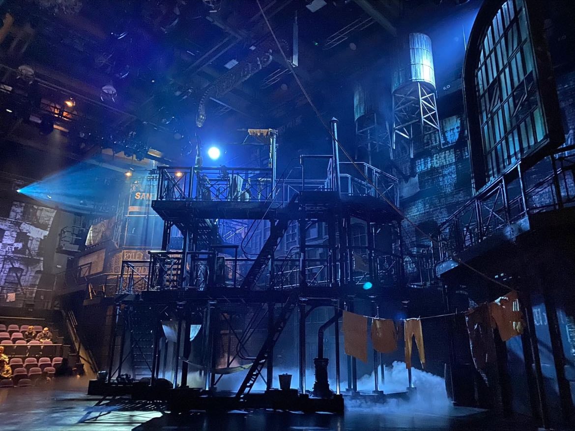 Newsies ! - ๐๏ธ๐งนโ๏ธ