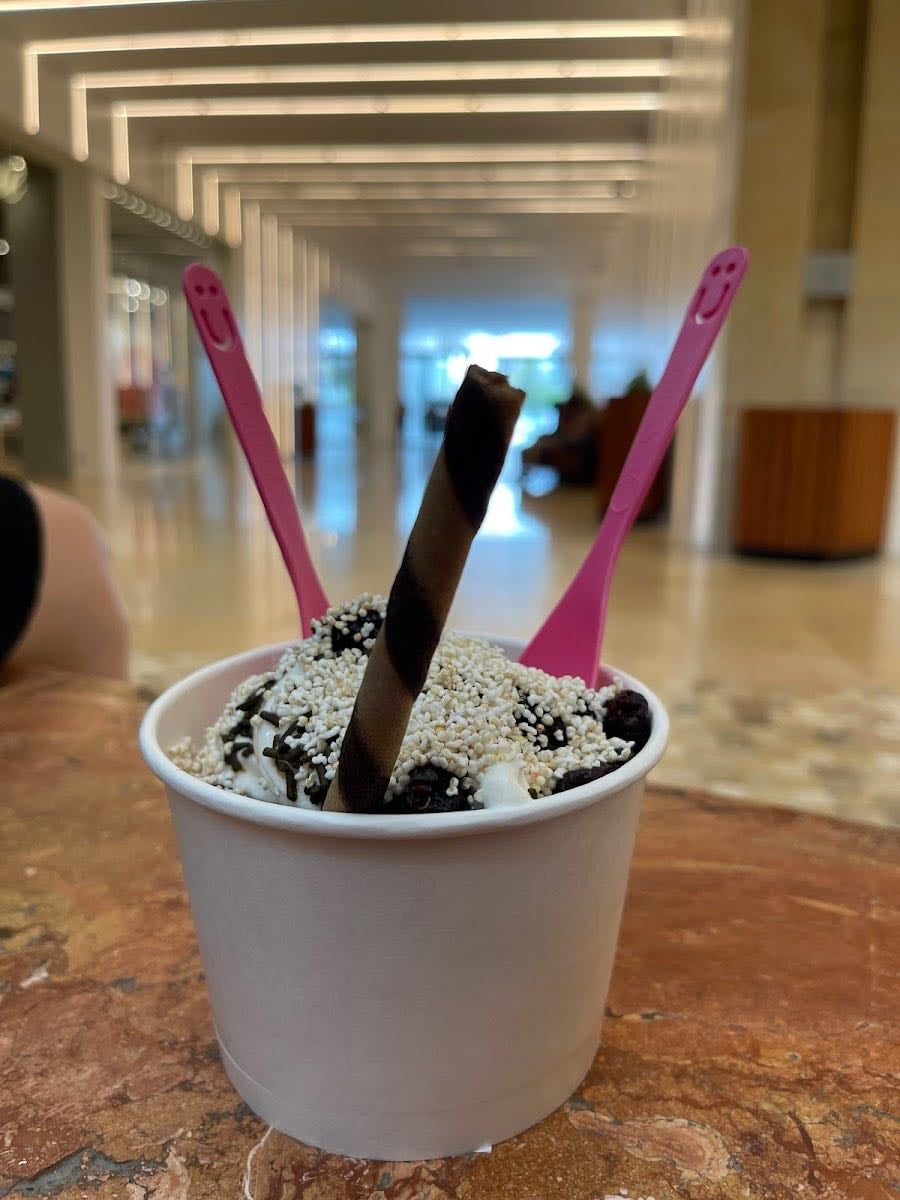 Yogen Früz Angelòpolis