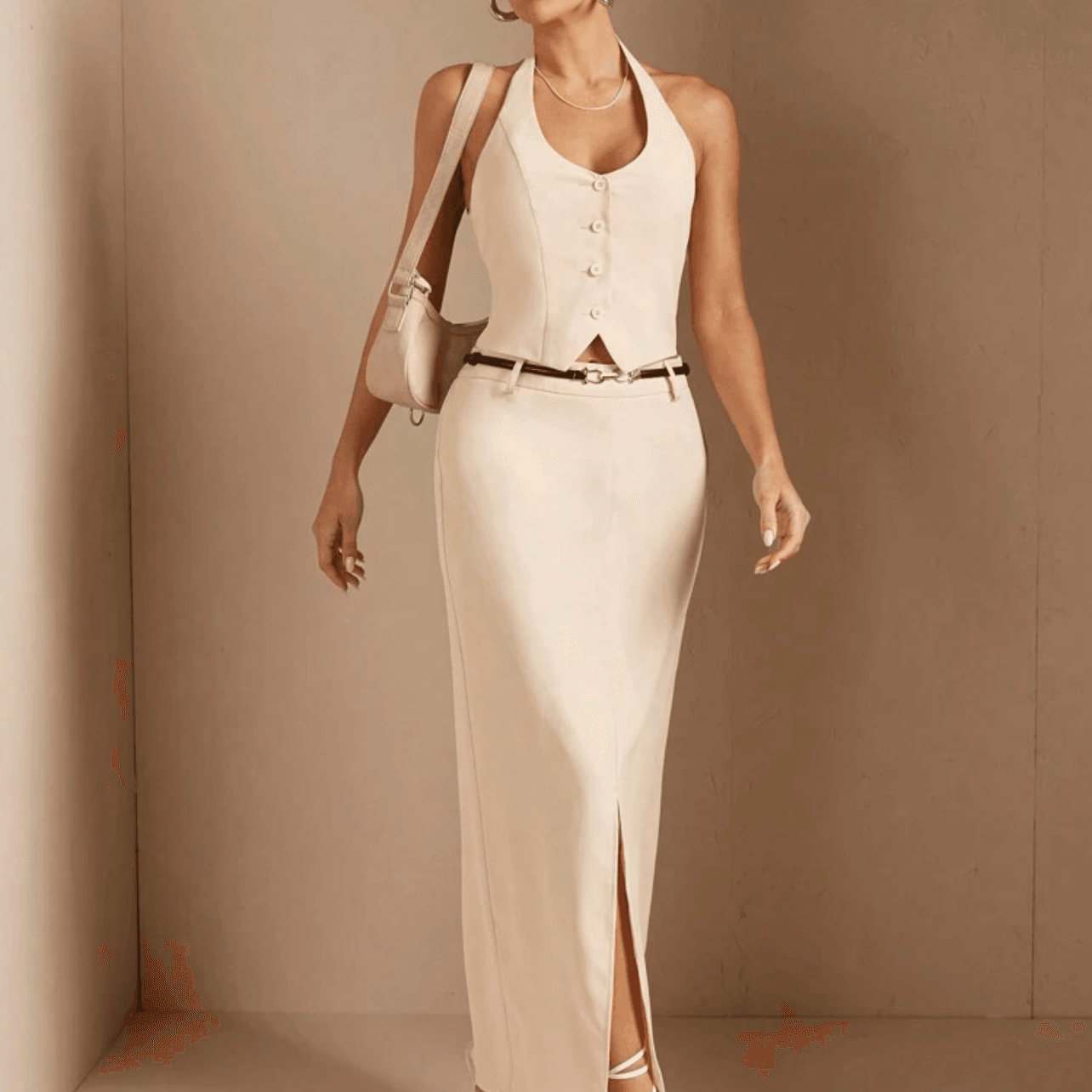 Conjunto falda y chaleco