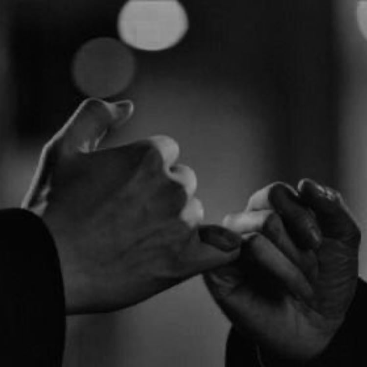 pinky promise>>>