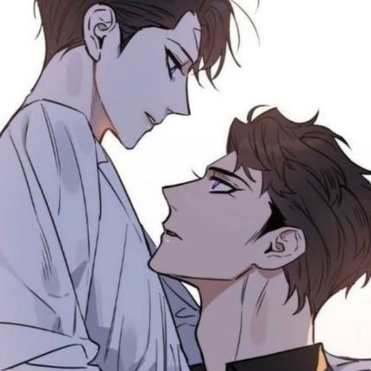 Kiss me, liar