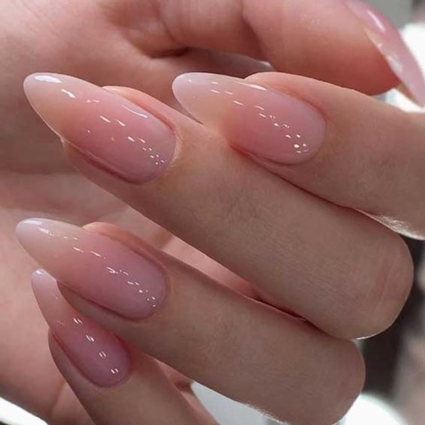 idea #1 - a leveling with a rubber base towards the natural nail or a tip