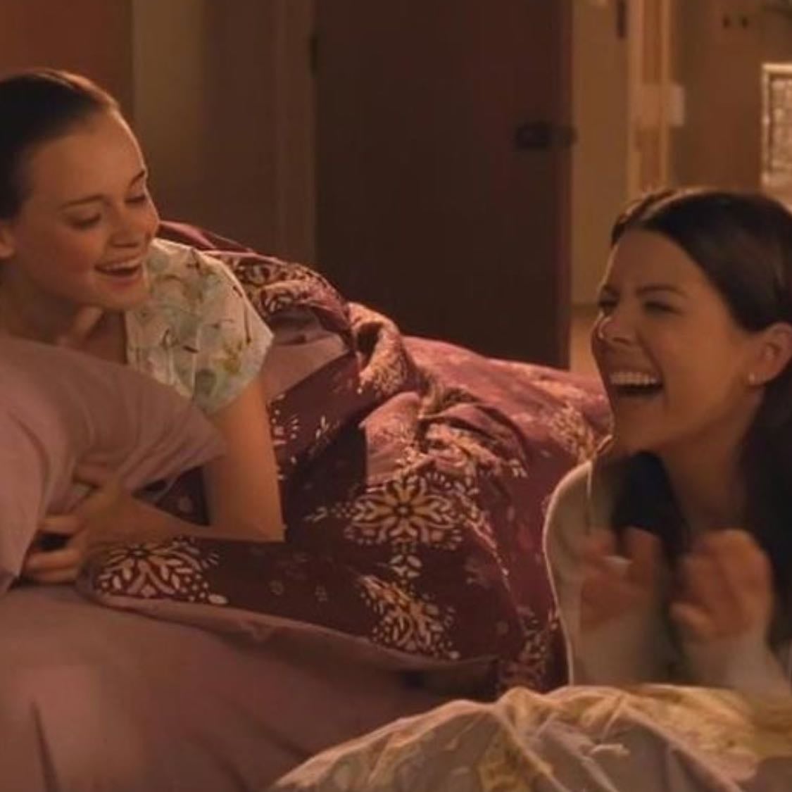 gilmore girls - amy sherman-palladino ( 2000 )