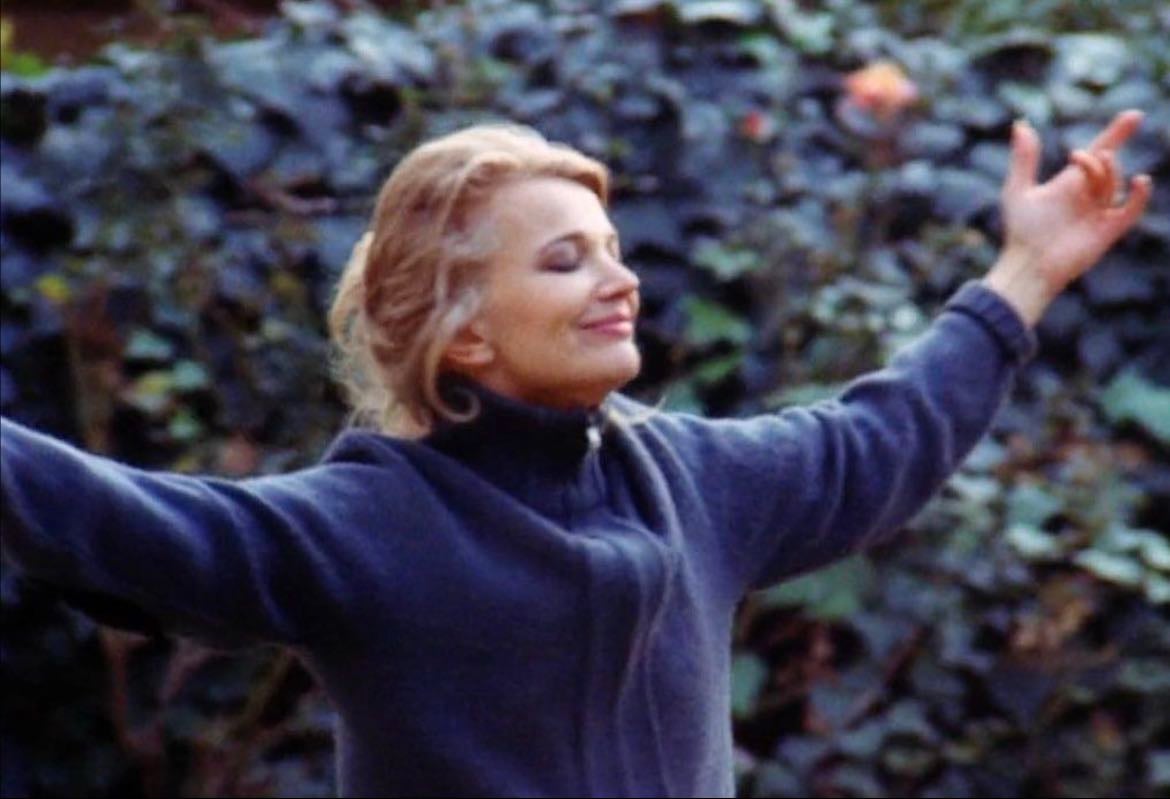 A Woman Under the Influence - John Cassavetes · 1974