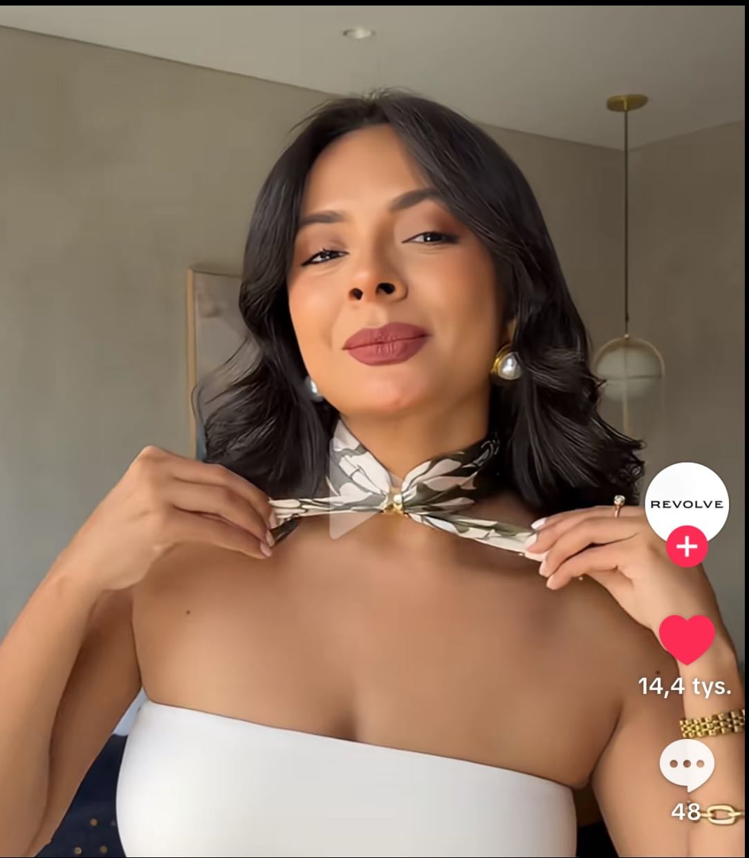 Scarf styling with ring