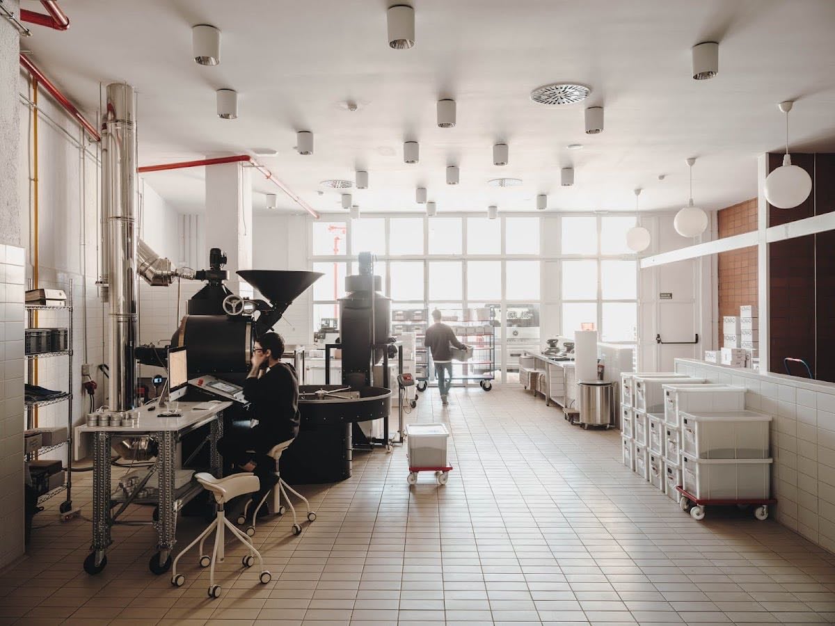 Nomad Coffee - Cal Nomad