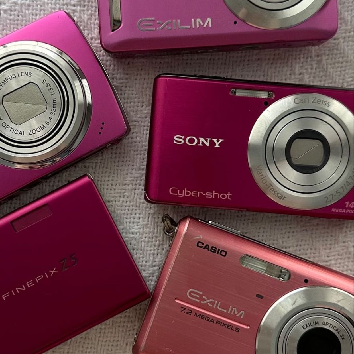 digital camera