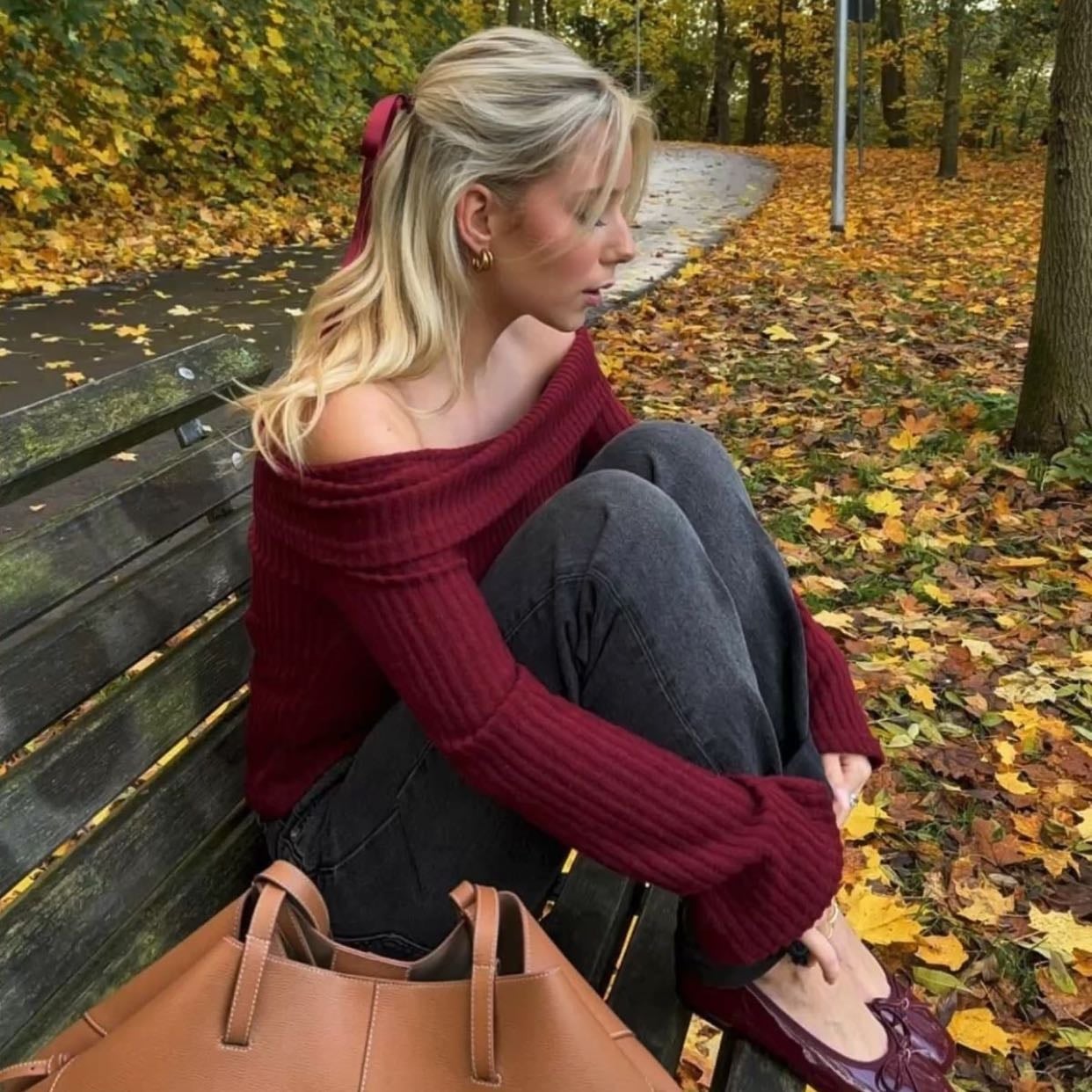 red off the shoulder top w gray