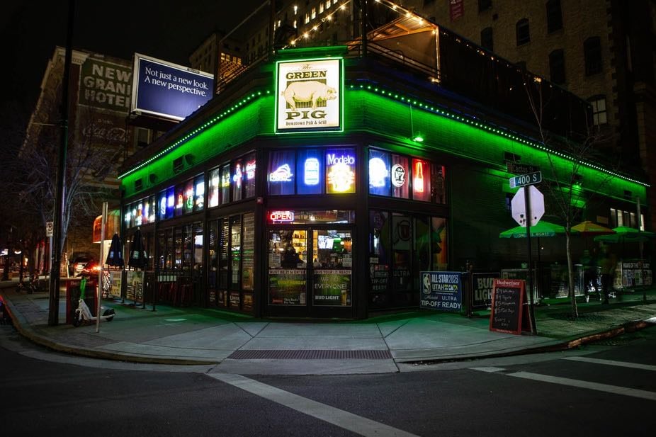 The Green Pig - Downtown
