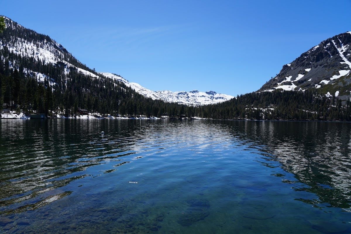 Fallen Leaf Lake - quick easy hike