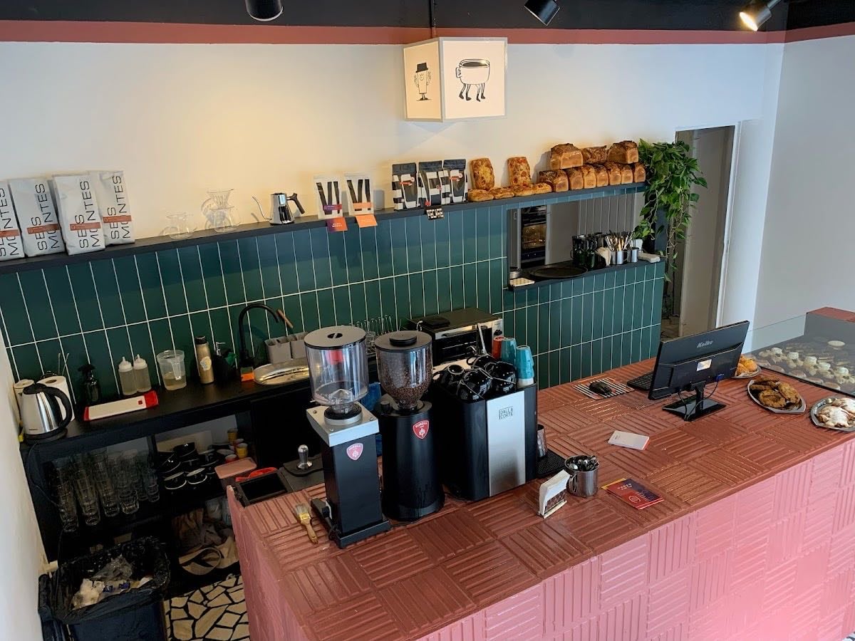 desmadre pan y café