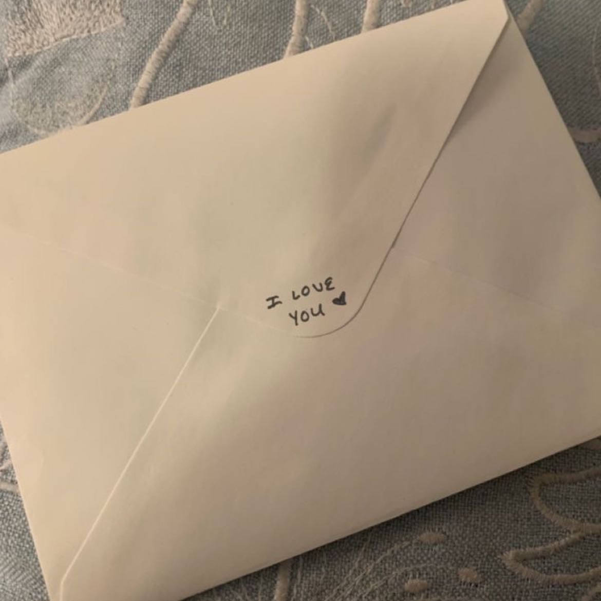 CARTA A MANO ๐