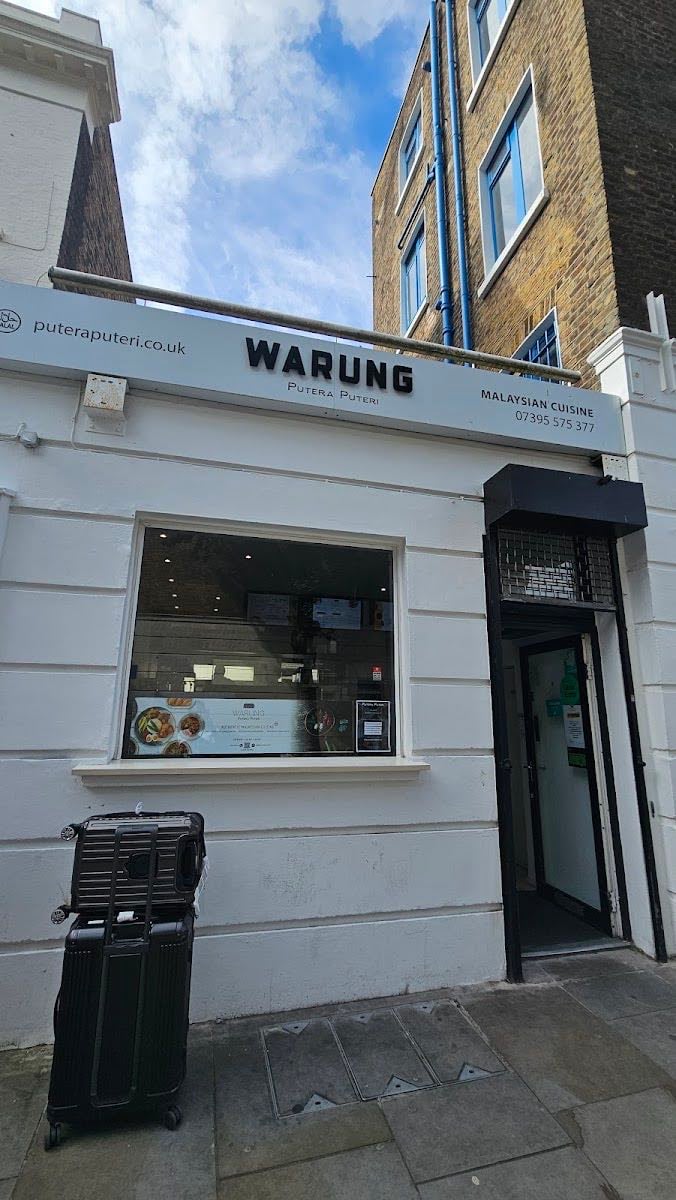 Warung Putera Puteri