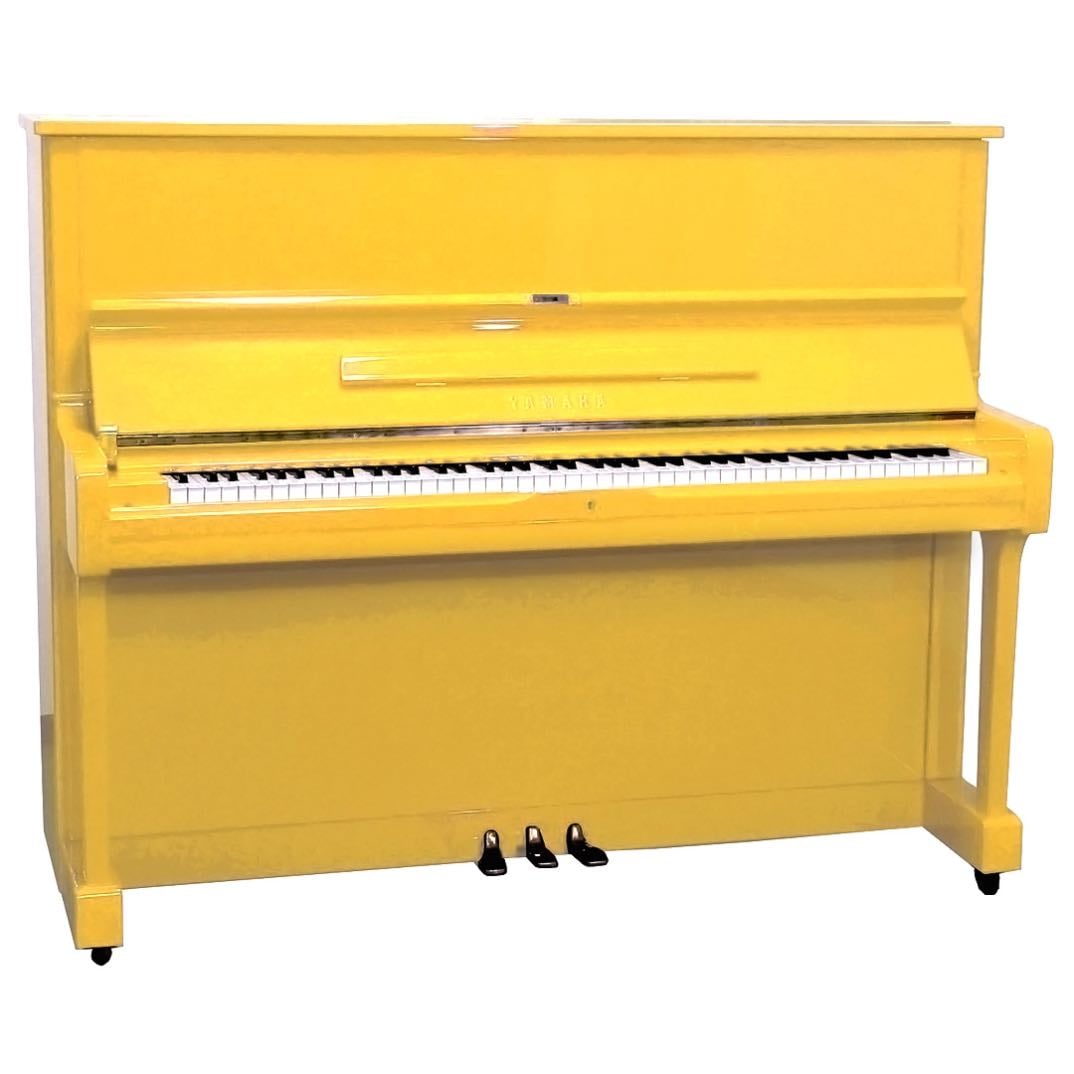 Having a yellow piano - this is pure joy innit