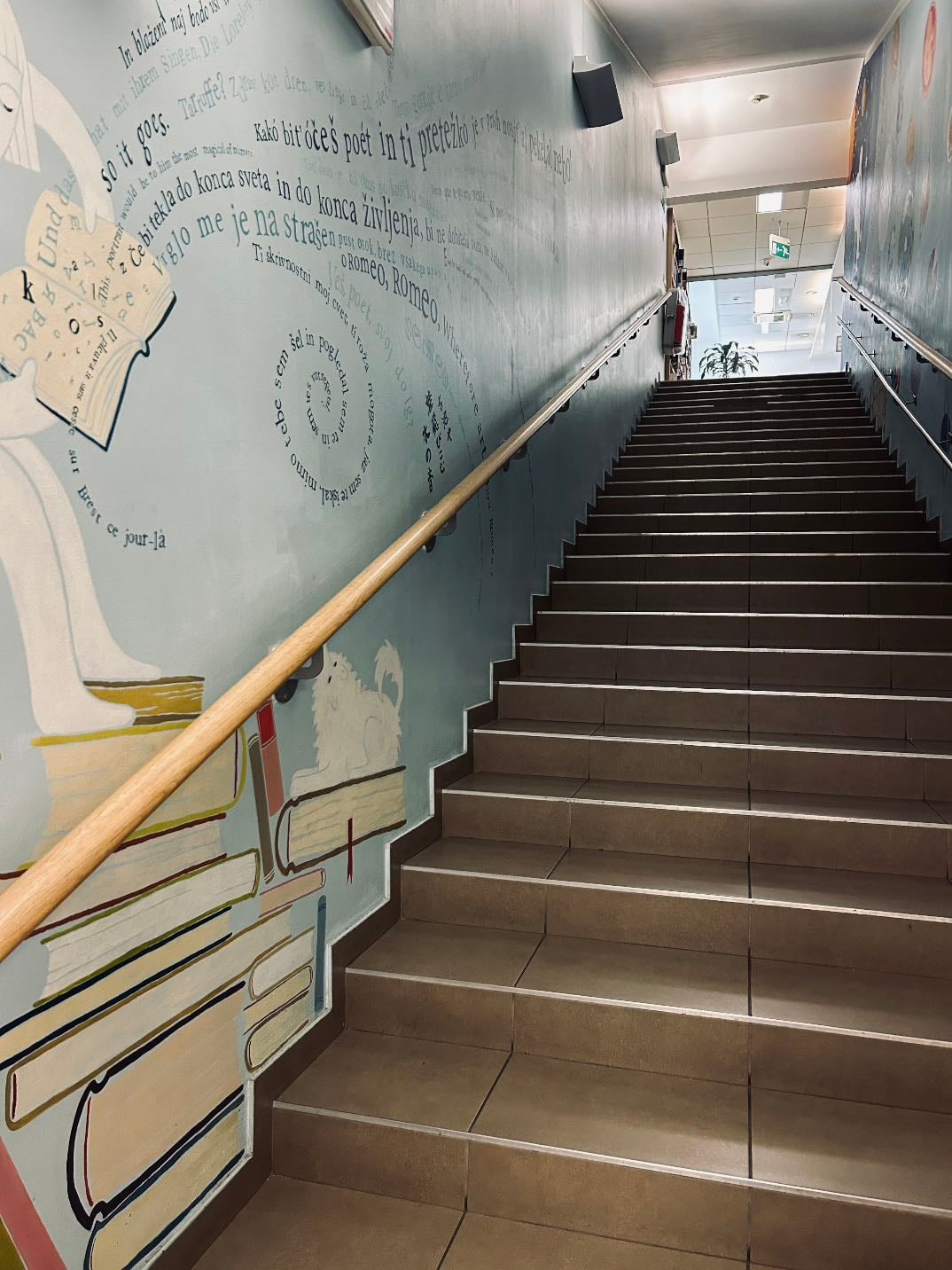 Knjižnica Otona Župančiča, Mestna knjižnica Ljubljana, Ljubljana City Library