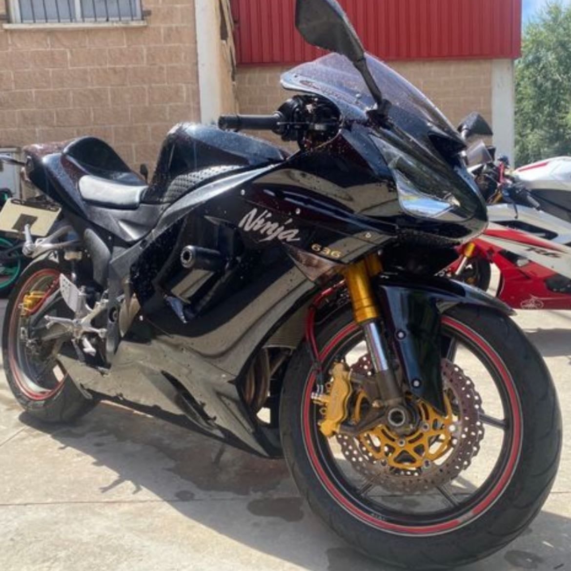 Kawasaki zx6r 2006 a2