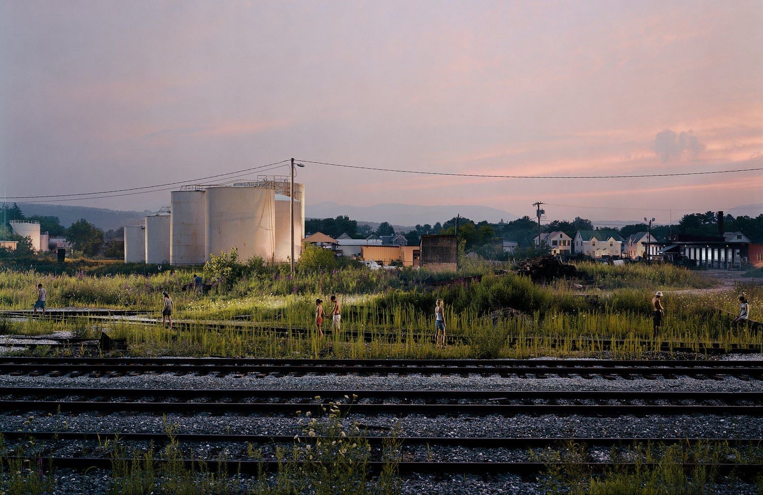 Enfoque: Gregory Crewdson - The Independent Photographer