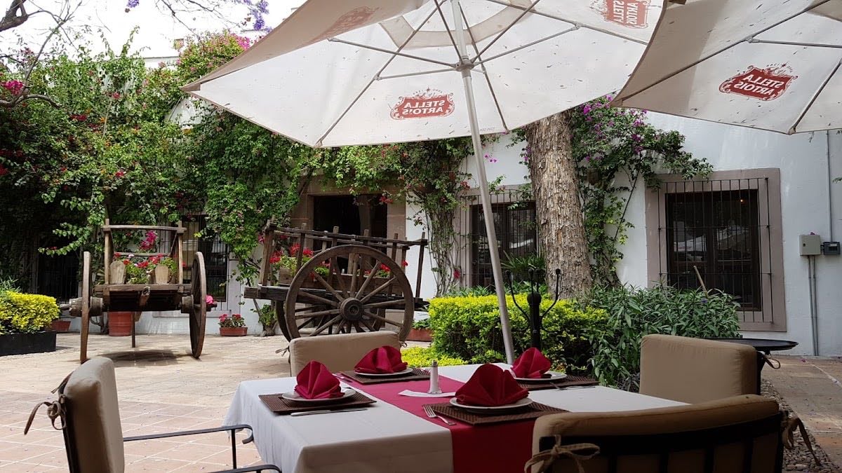 Hacienda Los Laureles Restaurante Y Banquetes