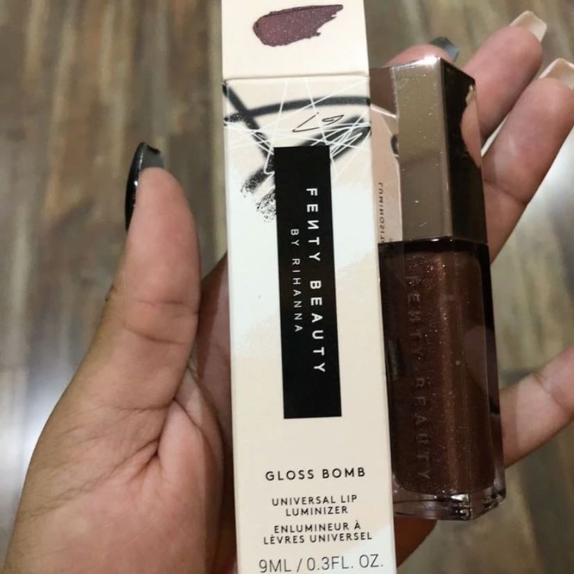 fenty beauty gloss bomb