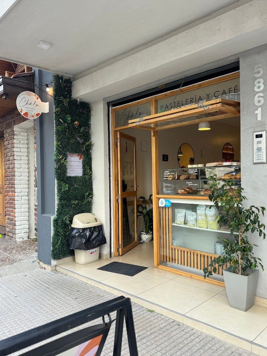 Chálu - Café de especialidad, pastelería & laminados