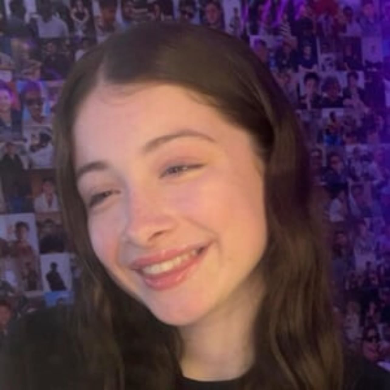 Freyaaaa - Commented on my post asking if I should post an edit of her she liked and commented on itttt!!