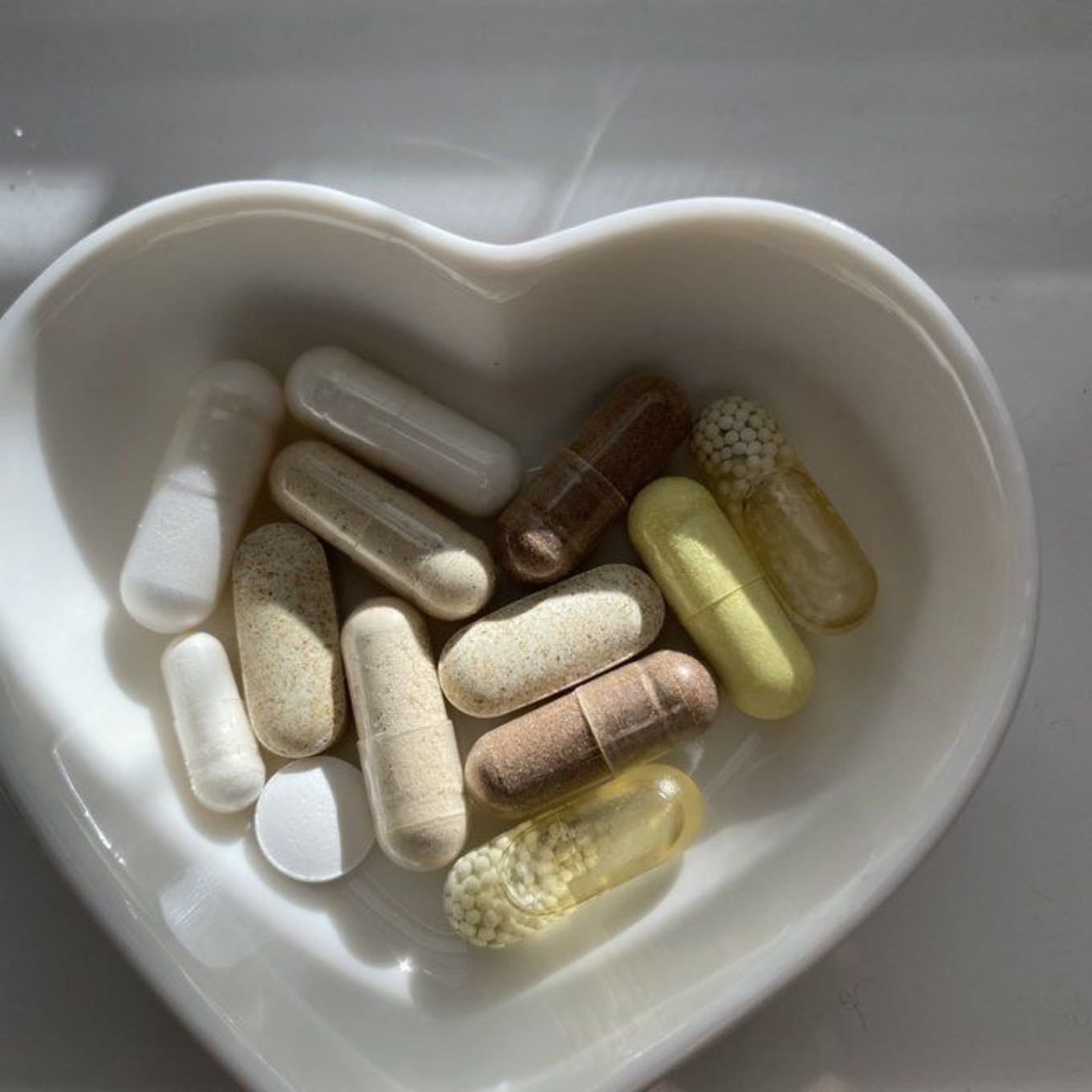 Vitamin D - 5000 IU of Vitamin D3 for 2 weeks! (especially helpful for those who have covid-19, research shows that patients who had consumed 5000 IU of D3 had shorter recovery time).