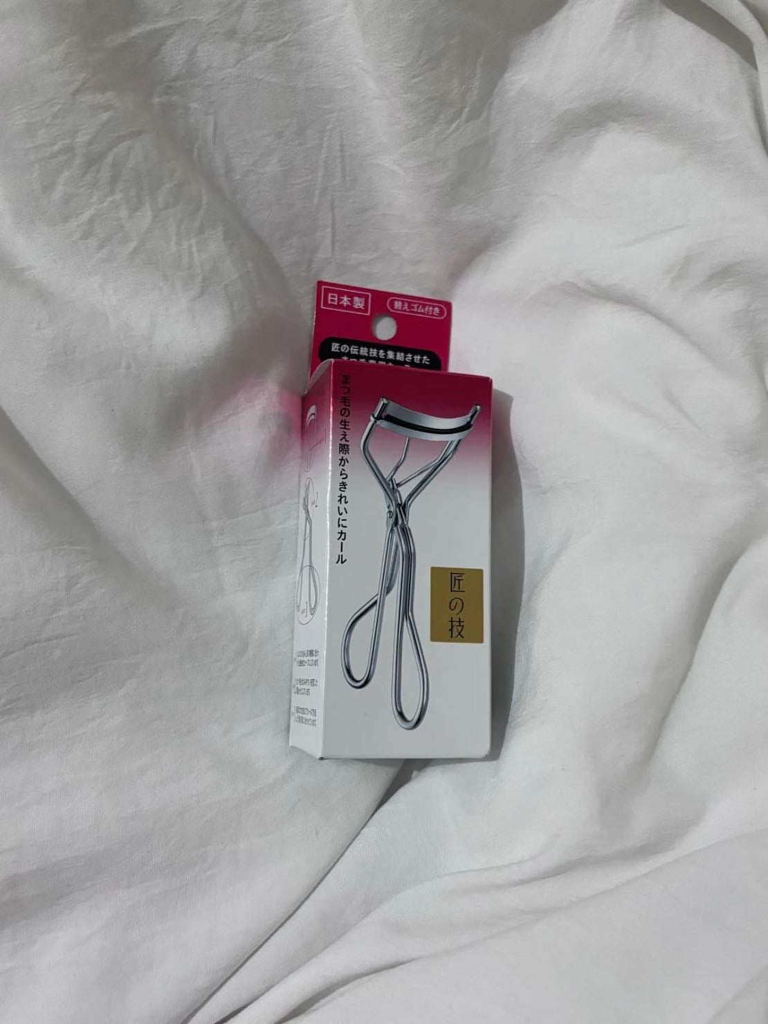 Eyelash curler - Shiseido eyelash curler