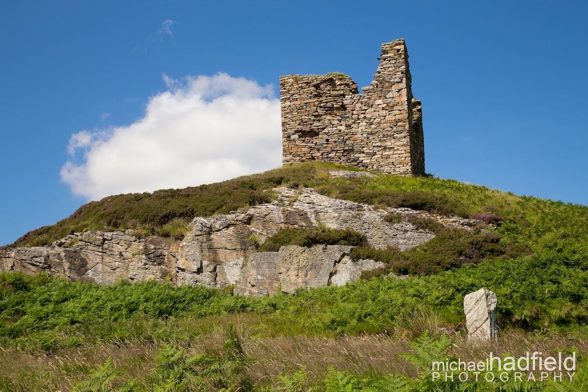 Castle Varrich - A hilltop ruin with panoramic views over the Kyle of Tongue