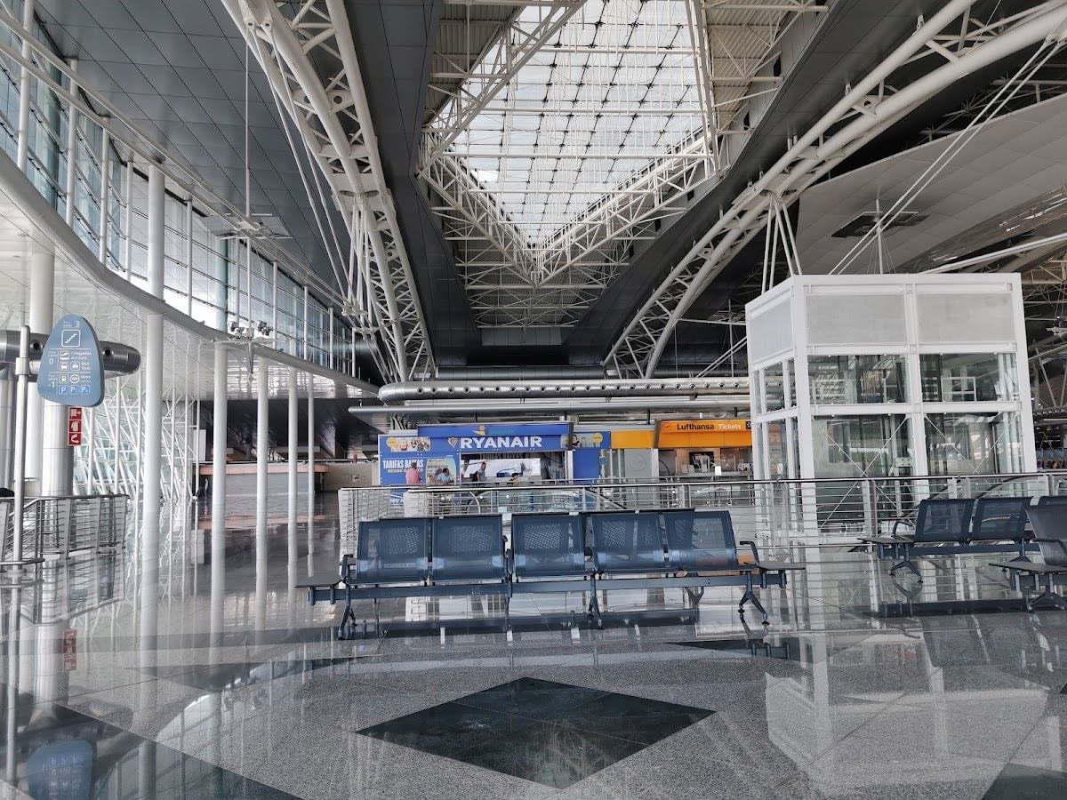 Porto Airport (OPO)