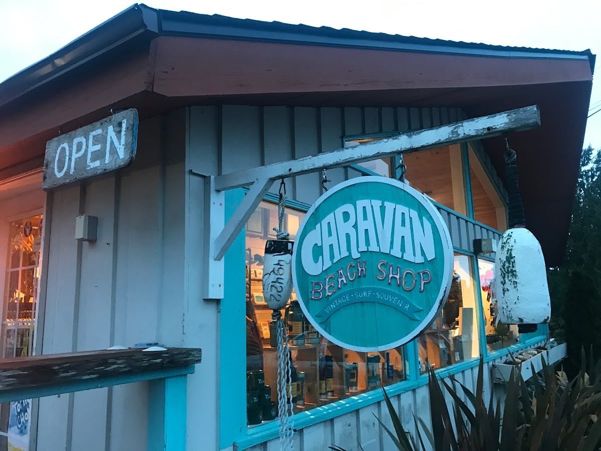 Caravan Beach Shop