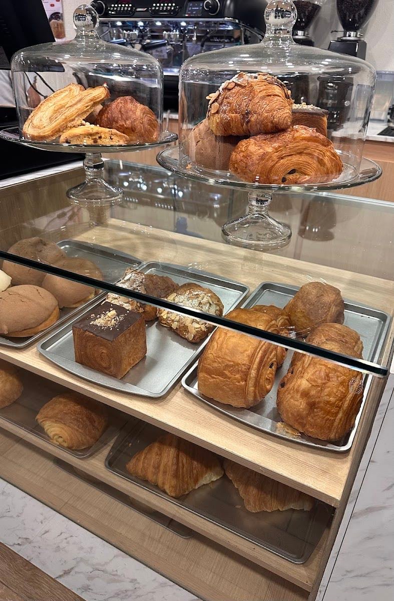 Amorama Café