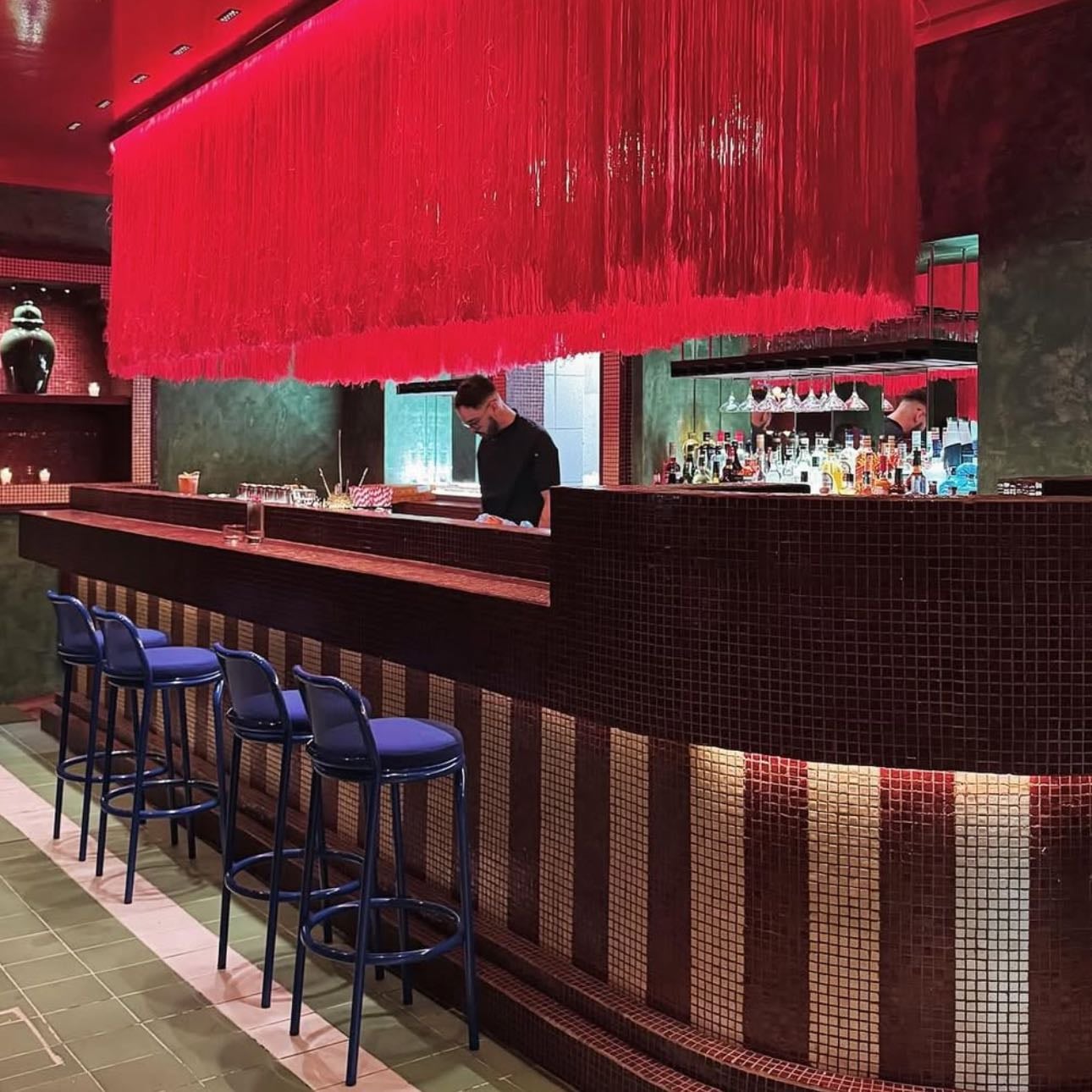 Carmin Bar