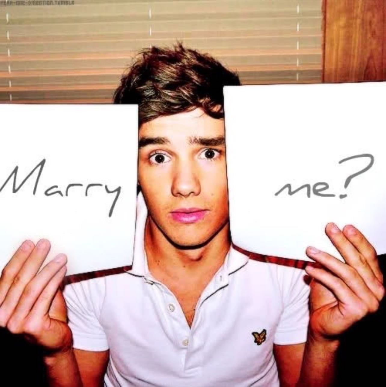 Liam!! - βVas happeninnn Celine!!β