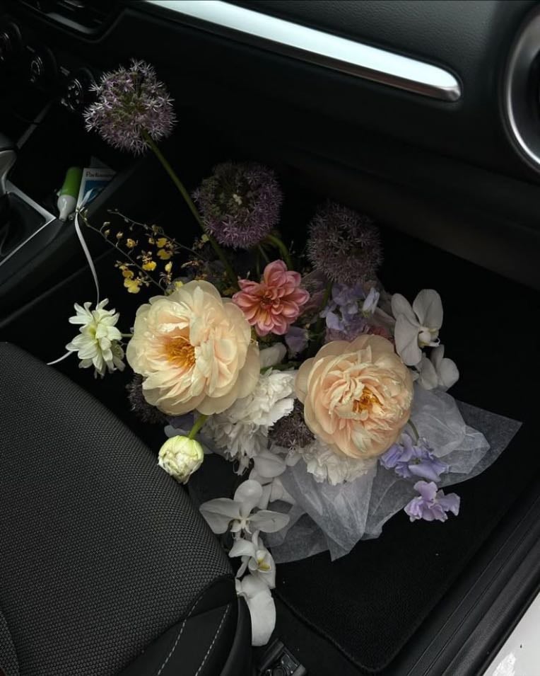๐ - las flores de colores extraรฑos