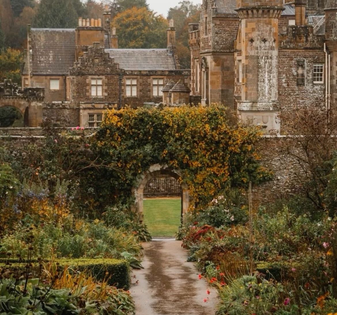 England Things To Try🏴