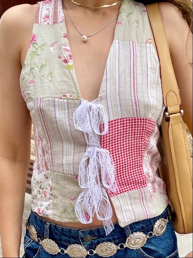 Mix&Match Vest With Lace