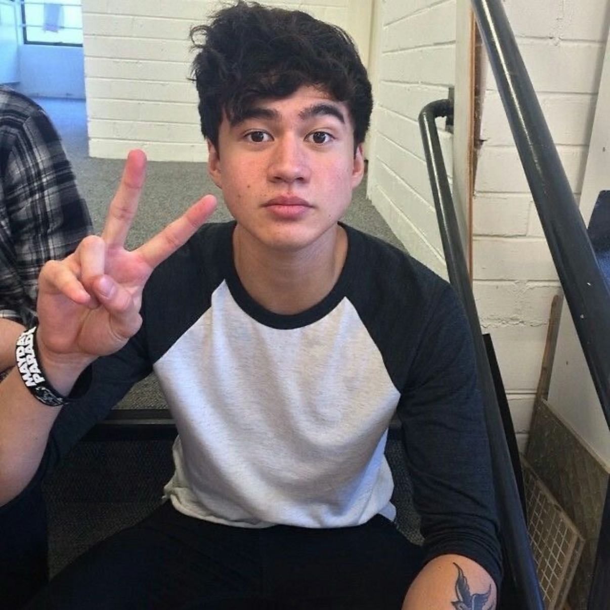 Calum Hood - Half Kiwi Half Scottish đ´ó §ó ˘ó łó Łó ´ó żđŚđş