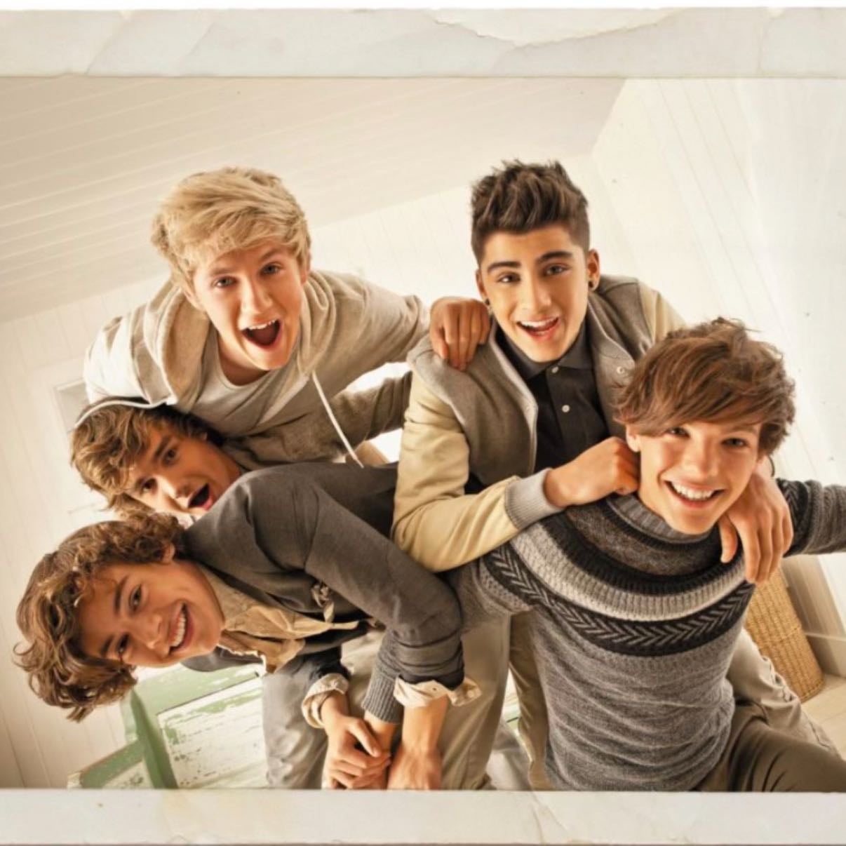 Up All Night - Album 路 One Direction