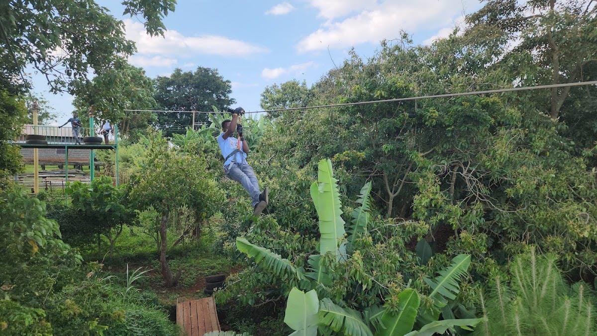 Ziplining - Bantu Africa Resort