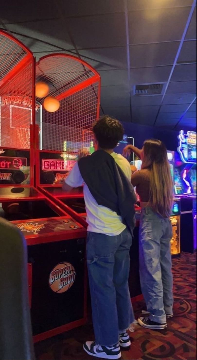 Arcade Date