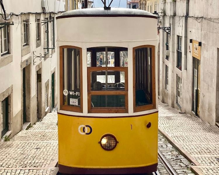 lisboa - Places hypelist by Patricia Benavides