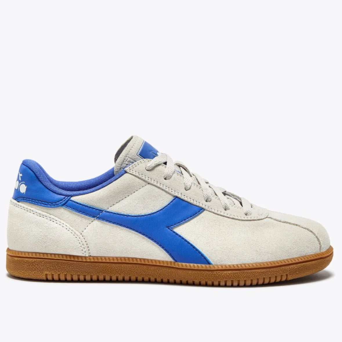 Diadora