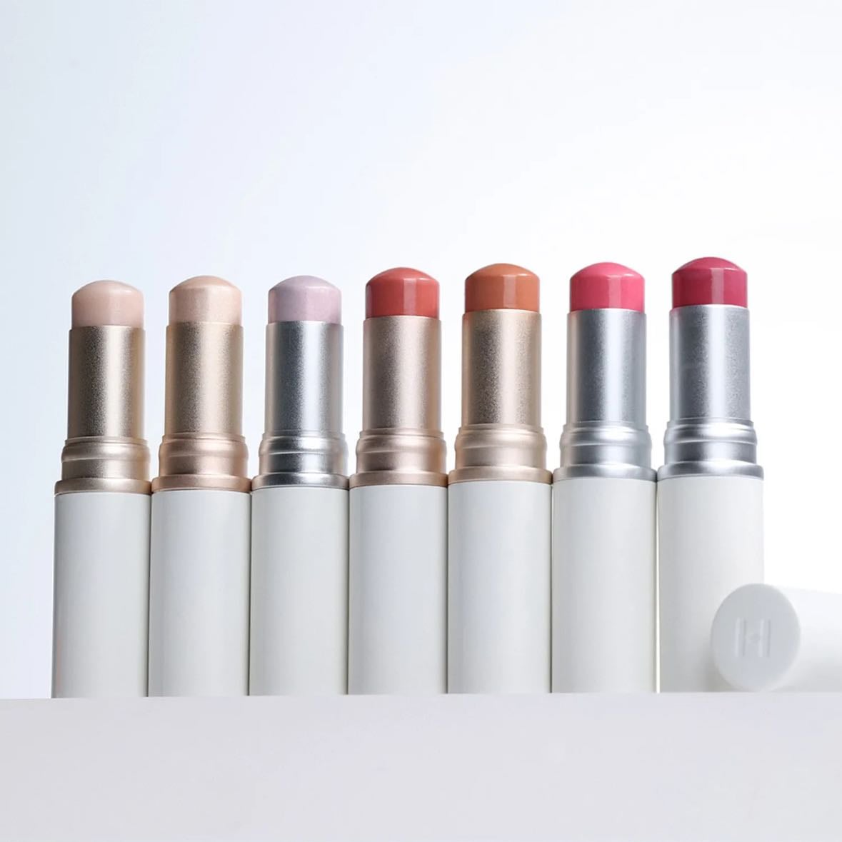 HINCE TRUE DIMENSION RADIENCE BALM - $30.000