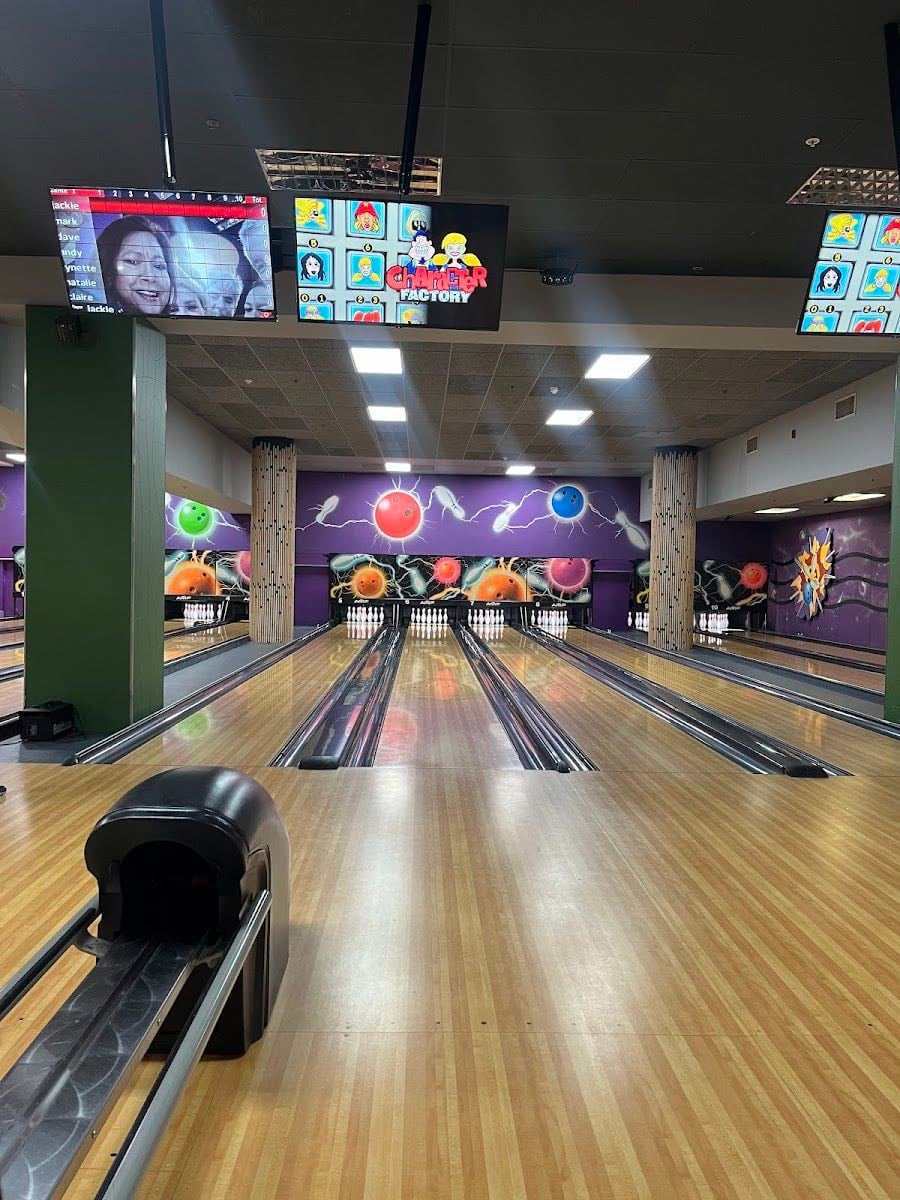 Lets Go Bowling - Stadium on Main