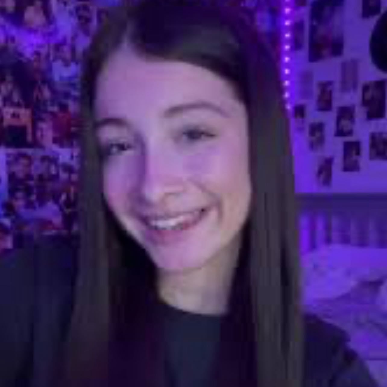 Freya🩷🩷 - She’s my Favourite bc She was the first fan acc I discovered I’ve been a fan of her for a long time and I’m so proud of her for making it so far so fast, CONGRATULATIONS ON BEING NOTICED BY NIALL, ZAYN, AND LIAM!!🩷xx (@.freyahoran on TikTok)